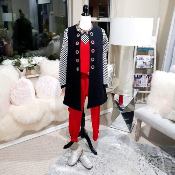 EUC Paraphrase black wool blend sleeveless long line vest w chrome rings - Picture 2 of 9